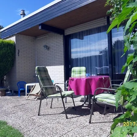 Holiday home Bungalow 1930 In Tossens
