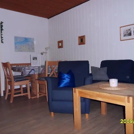 Ferienhaus Bungalow 1930 In *